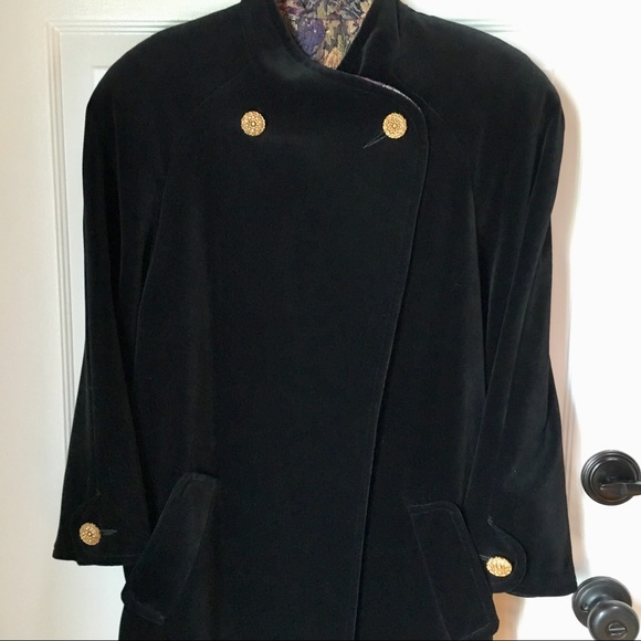 J.L. deBall Jackets & Blazers - VINTAGE UNIQUE J.L. deBALL Velvet Duster Coat 👛